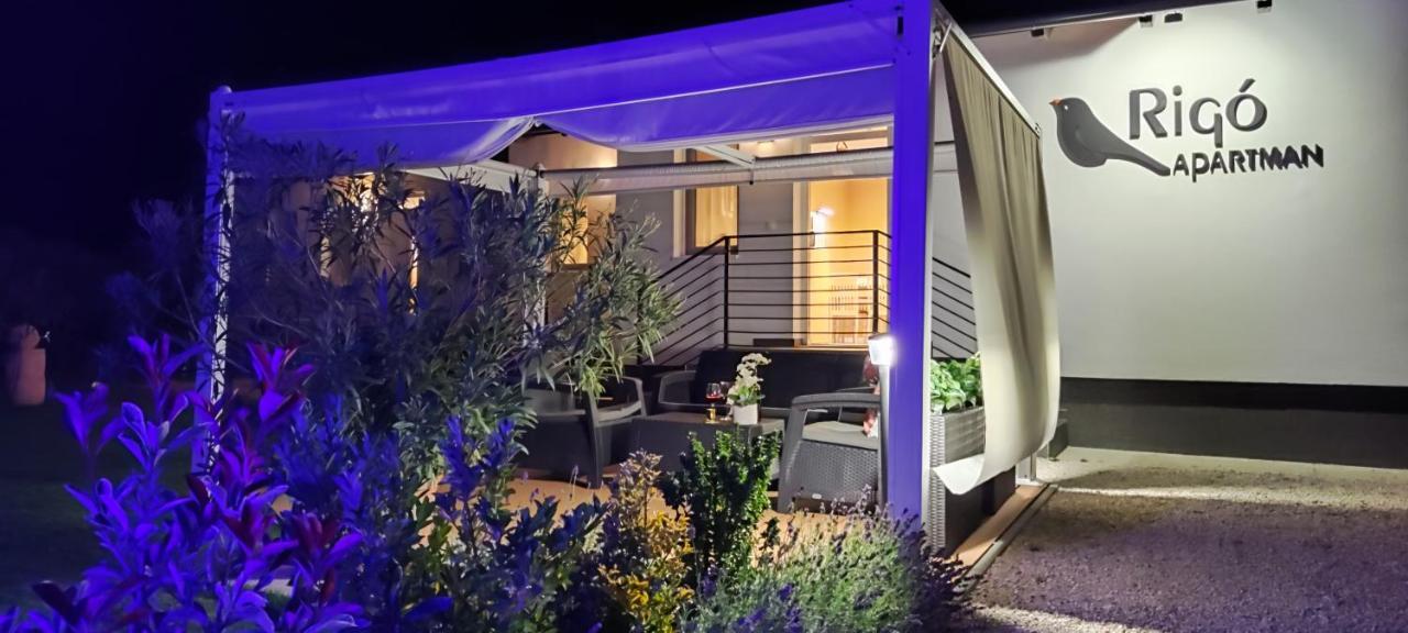 Rigo Apartman Кестели Екстериор снимка