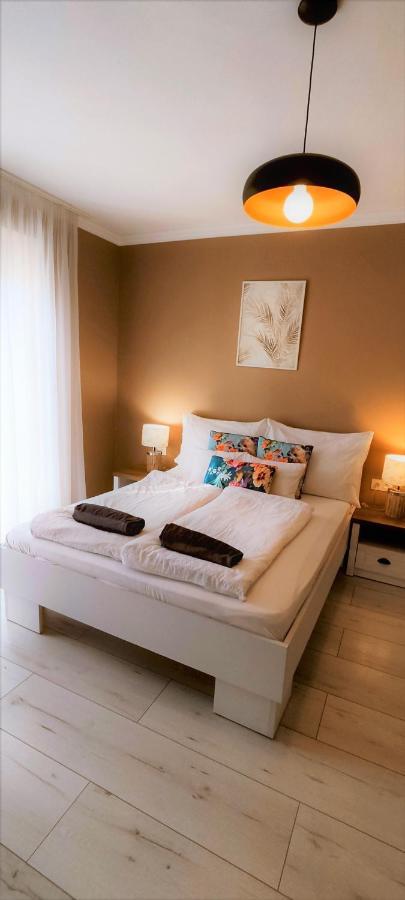 Rigo Apartman Кестели Екстериор снимка
